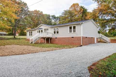 7430 Pine Meadow Court, Kernersville, NC 27284