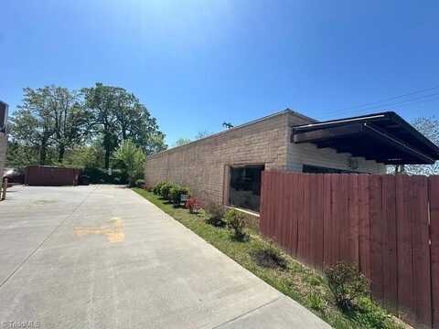 3200 E Bessemer Avenue, Greensboro, NC 27405