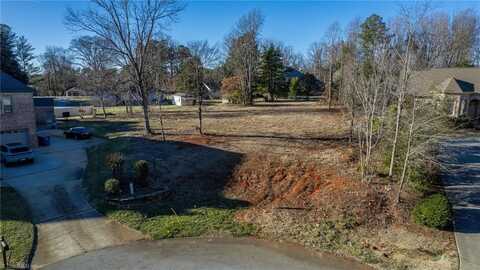 4708 W Perquimans Road, Greensboro, NC 27407