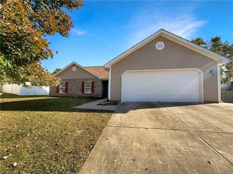 705 Eagle Point Drive, Kernersville, NC 27284