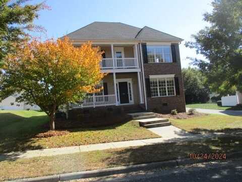 218 Bridgewater Drive, Advance, NC 27006