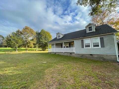 3173 Tuttle Road, Archdale, NC 27263