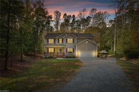 2743 Cliff View Drive, Graham, NC 27253