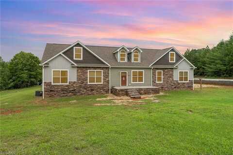 4380 Folger Road, Julian, NC 27283