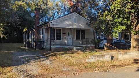 907 Roosevelt Street, Winston Salem, NC 27105