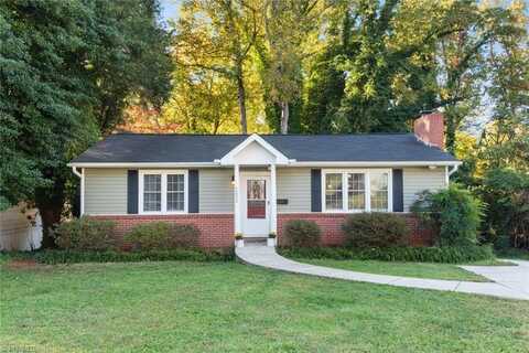 202 Carolina Circle, Winston Salem, NC 27104