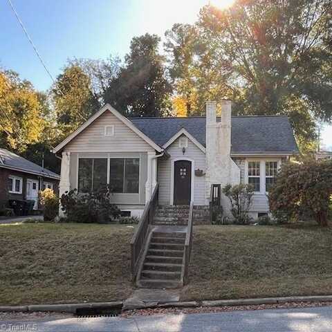 211 W 4th Avenue, Lexington, NC 27292