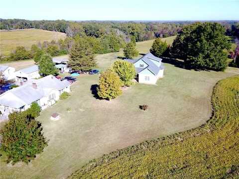 5700 S NC Highway 150, Lexington, NC 27295