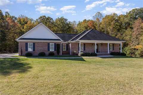 7557 Dubach Road, Summerfield, NC 27358