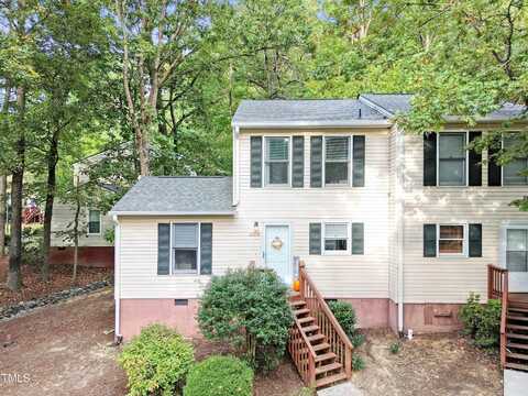 102 Weatherstone Drive, Chapel Hill, NC 27514