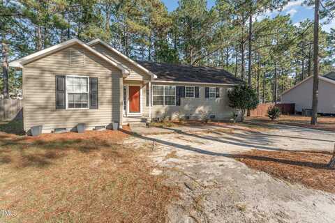 205 Pecan Lane, Aberdeen, NC 28315