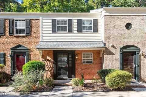 6371 New Market Way, Raleigh, NC 27615