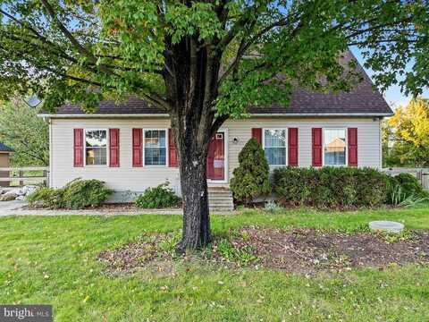 713 W MYRTLE STREET, LITTLESTOWN, PA 17340