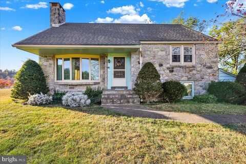 1740 SCHOFFERS ROAD, BIRDSBORO, PA 19508