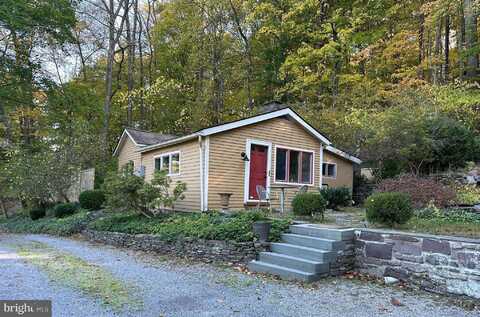 3017 RIVER ROAD, NEW HOPE, PA 18938