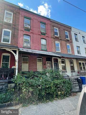 826 N PRESTON STREET, PHILADELPHIA, PA 19104