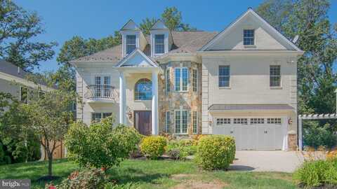 1906 DALMATION DRIVE, MCLEAN, VA 22101