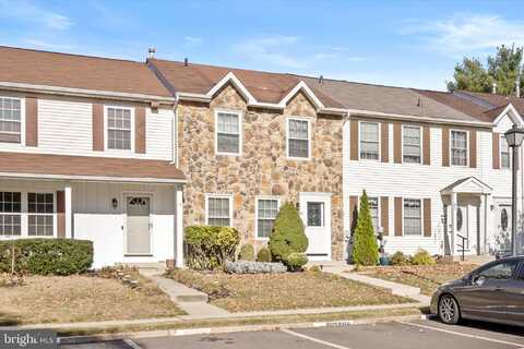 10 DUNMOOR COURT S, HAMILTON, NJ 08690