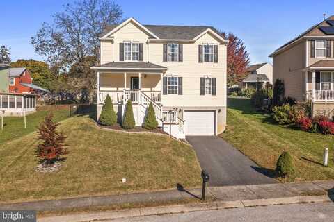 8 ROUTSONG LANE, ASPERS, PA 17304