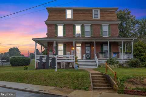 105 N CONSTITUTION AVENUE, NEW FREEDOM, PA 17349