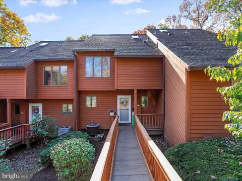 88 TECUMSEH TRAIL, HEDGESVILLE, WV 25427