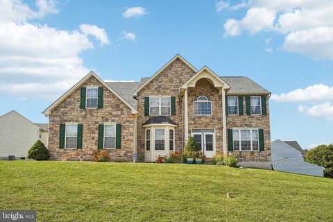 10 COUNTRY DRIVE, POTTSTOWN, PA 19464