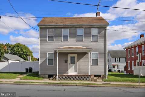 20 S LOCUST STREET, MYERSTOWN, PA 17067