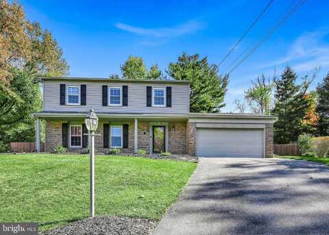 3113 CHRYST CIRCLE, LANCASTER, PA 17601