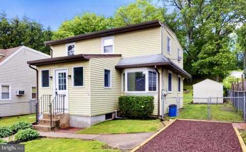 1557 FAIRVIEW AVENUE, LANGHORNE, PA 19047