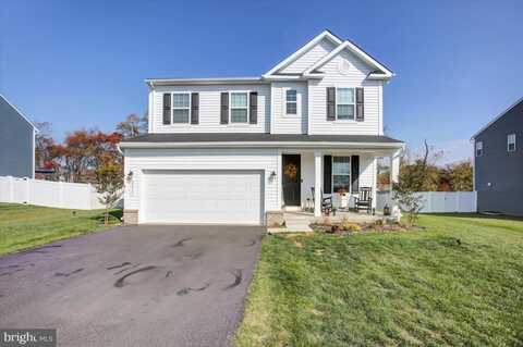 2055 MANDARIN DRIVE, CHAMBERSBURG, PA 17202