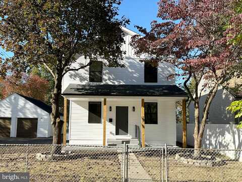 940 WYOMING AVENUE, CROYDON, PA 19021