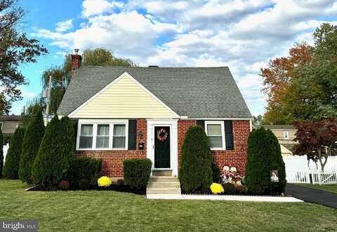 124 BONNET LANE, HATBORO, PA 19040