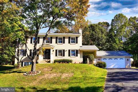 8990 FORESTVIEW DRIVE, MANASSAS, VA 20112