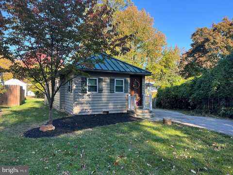 521 GILBERT STREET, MEDIA, PA 19063