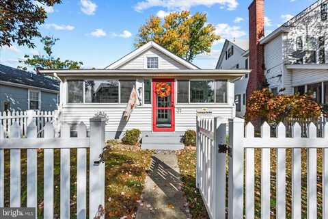 31 VIRGINIA AVENUE, COLONIAL BEACH, VA 22443