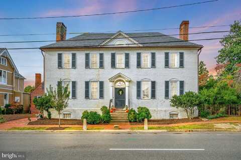 214 CAROLINE STREET, FREDERICKSBURG, VA 22401