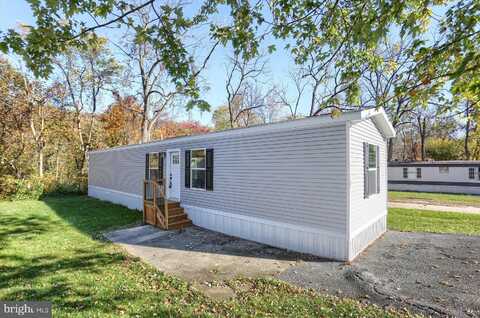 3 SARIA LN, CARLISLE, PA 17015