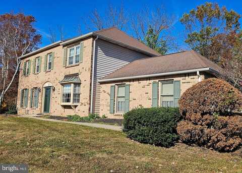 15 THOMAS LANE, GILBERTSVILLE, PA 19525