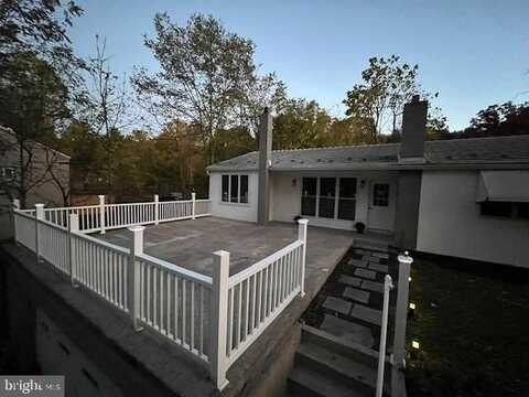 1734 MT LAUREL ROAD, TEMPLE, PA 19560