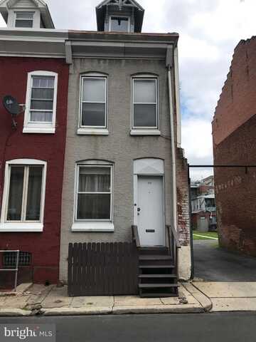 121 POPLAR STREET, READING, PA 19601