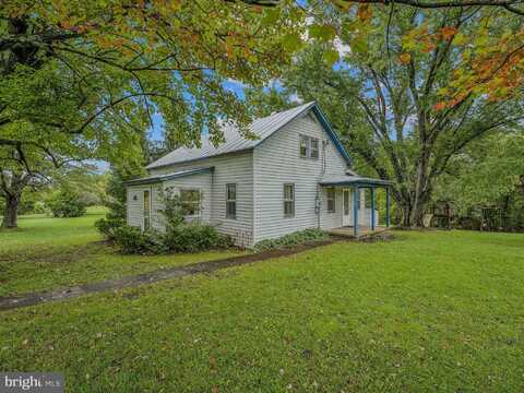 9797 WINCHESTER GRADE ROAD, BERKELEY SPRINGS, WV 25411