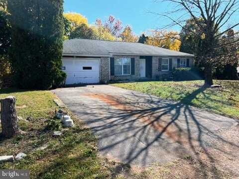 36 KINGSTON DRIVE, PALMYRA, PA 17078