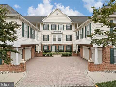 25340 LAKE MIST SQUARE, CHANTILLY, VA 20152