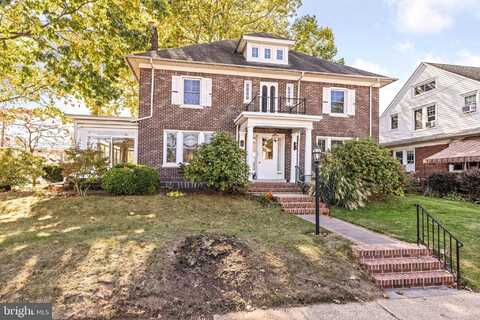 700 DERSTINE AVENUE, LANSDALE, PA 19446