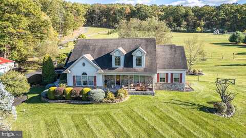 3682 LEHNENBERG ROAD, RIEGELSVILLE, PA 18077