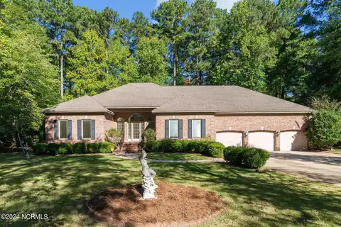 100 Rappahannock Circle, Chocowinity, NC 27817