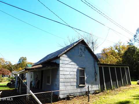 3900 Flat Street, East Stone Gap, VA 24246