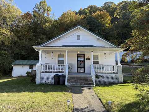 119/121 Schoolhouse Road, Elizabethton, TN 37643