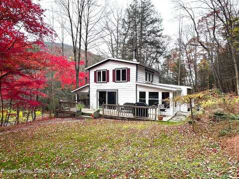 3555 Route 212, Woodstock, NY 12498