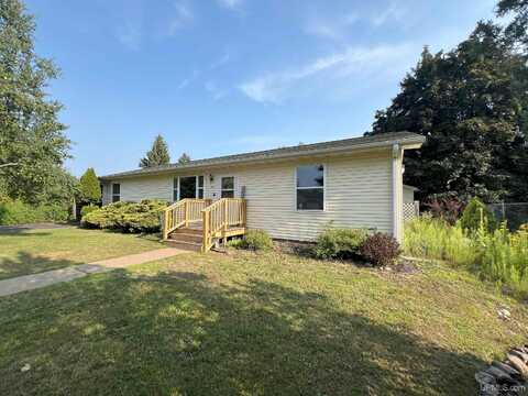 530 Henford, Kingsford, MI 49802